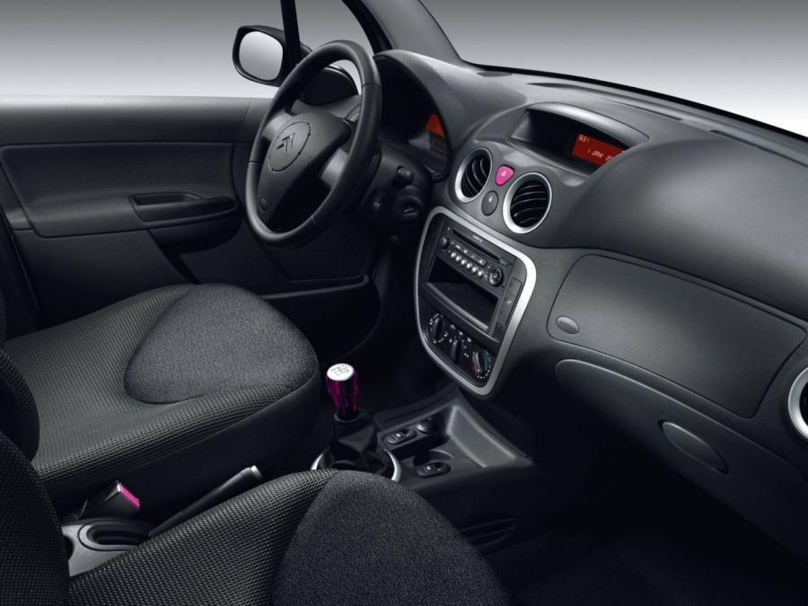  Citroen C3 2005 года  (фото 11 из 12)